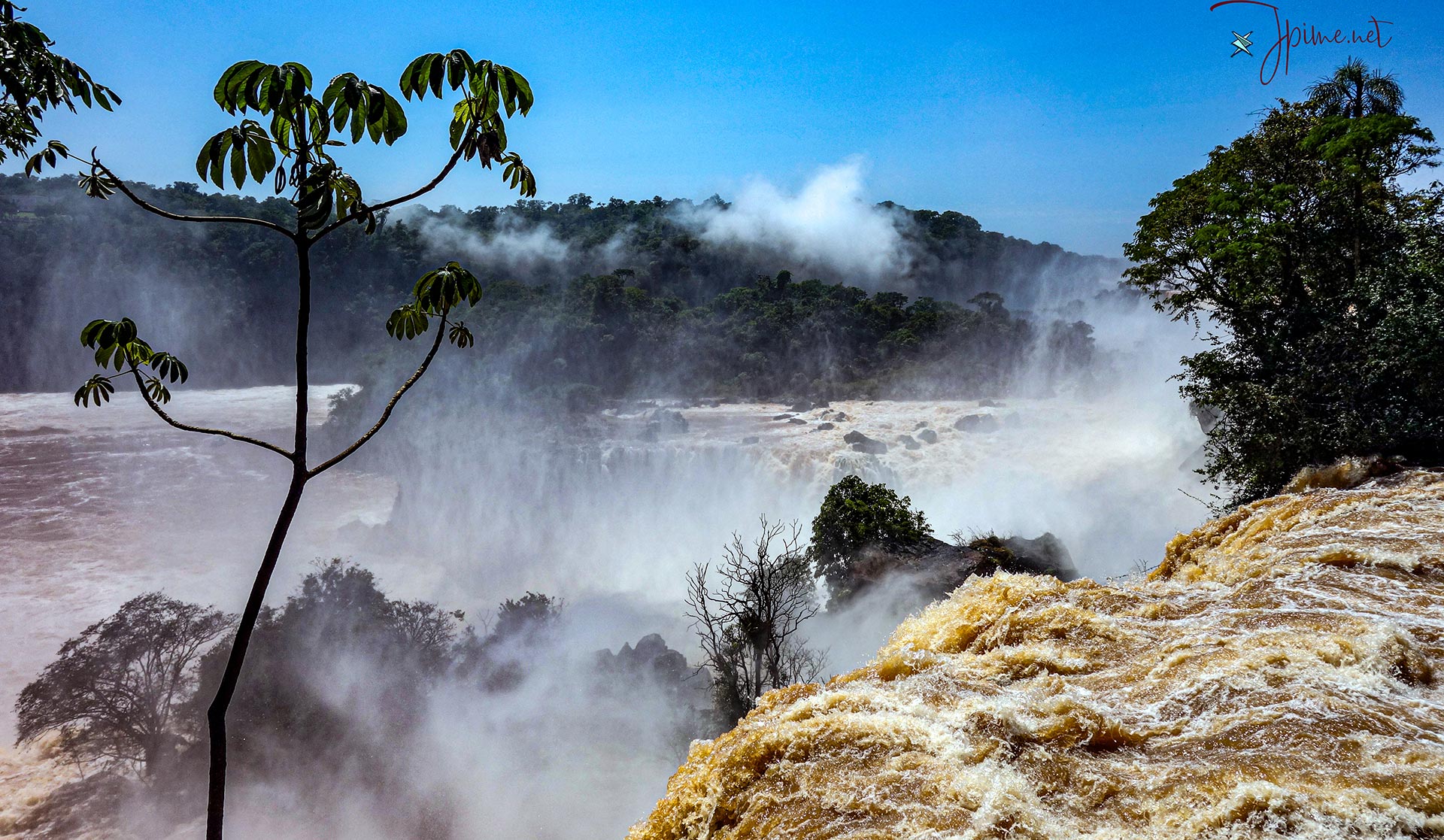 Rafting Chutes Iguaco